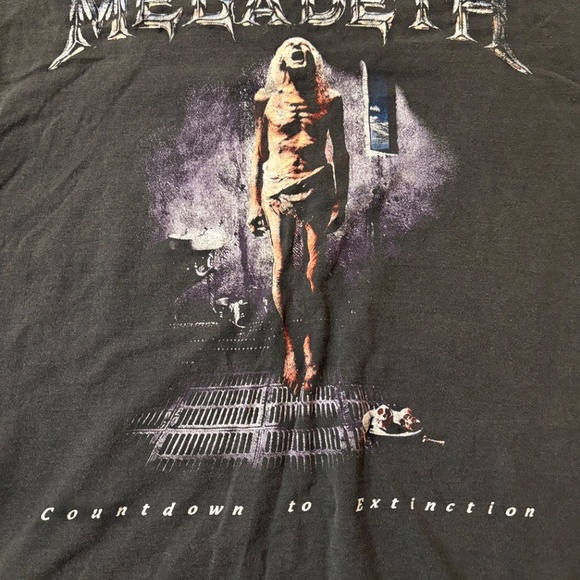 Vintage Megadeth T-Shirt - Picture 2 of 5